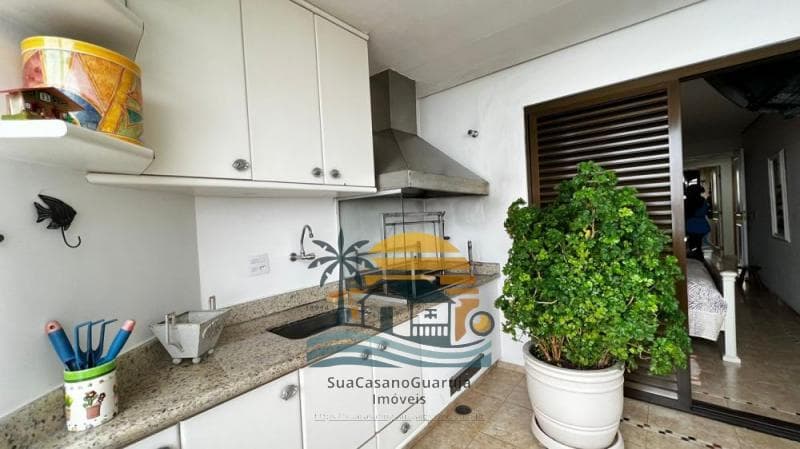 Apartamento à venda no bairro Morro Sorocotuba em Guarujá/SP