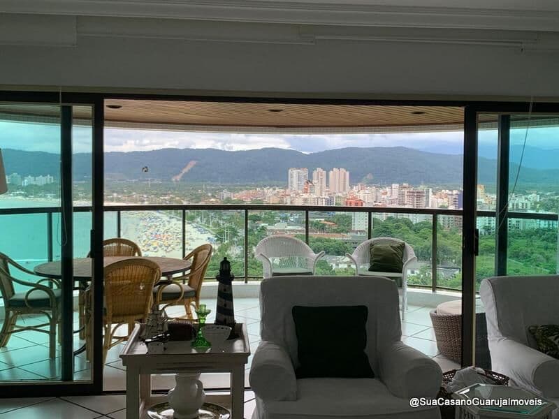 Apartamento à Venda no Condomínio Tortugas | 4 Suítes e Vista Mar – Guarujá