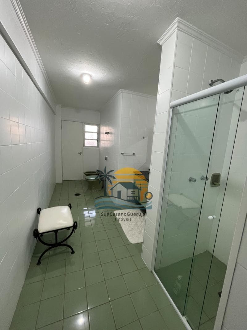 Apartamento para alugar no bairro Pitangueiras em Guarujá/SP
