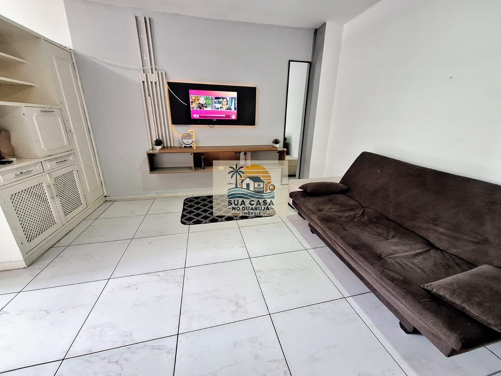 Apartamento à venda 1 domitorio 1 vaga na Praia das Pitangueiras Guaruja AP4931