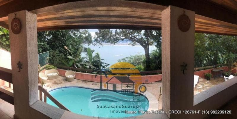 Casa à venda no bairro Loteamento João Batista Julião em Guarujá/SP