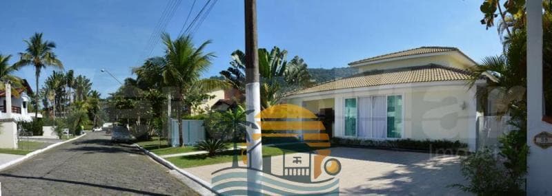 Casa à venda no bairro Enseada em Guarujá/SP