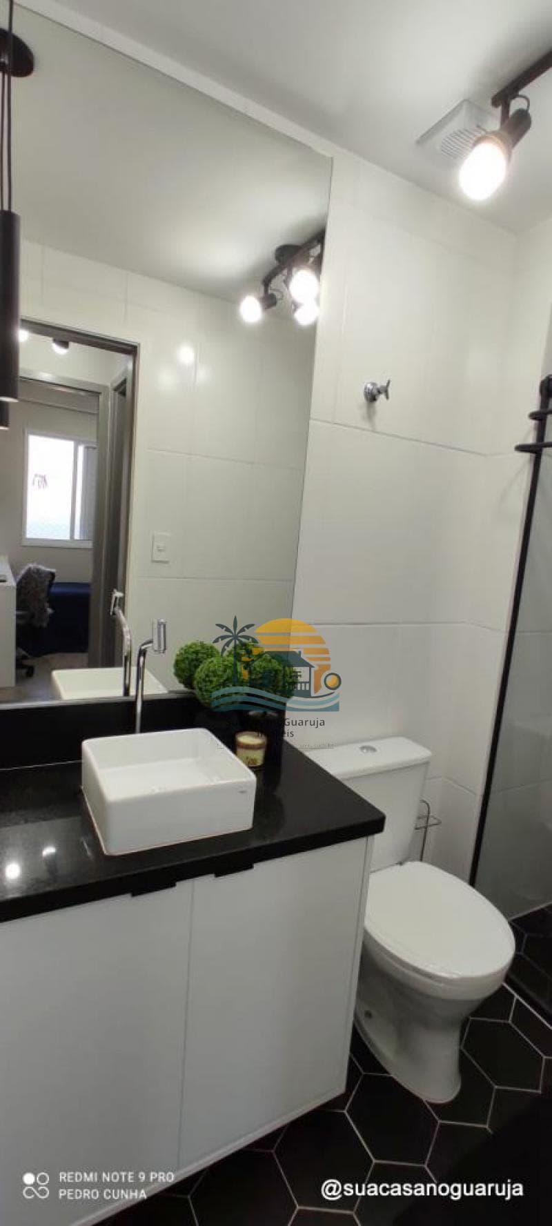 Apartamento à venda no bairro Loteamento João Batista Julião em Guarujá/SP