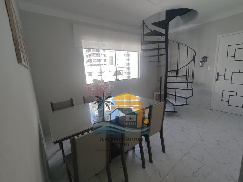 Apartamento à venda no bairro Vila Alzira em Guarujá/SP