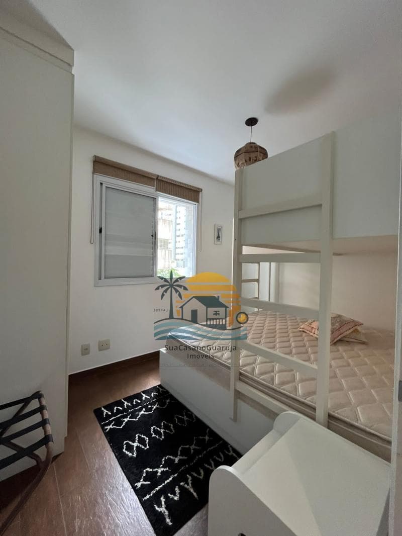 Apartamento à venda no bairro Vila Alzira em Guarujá/SP