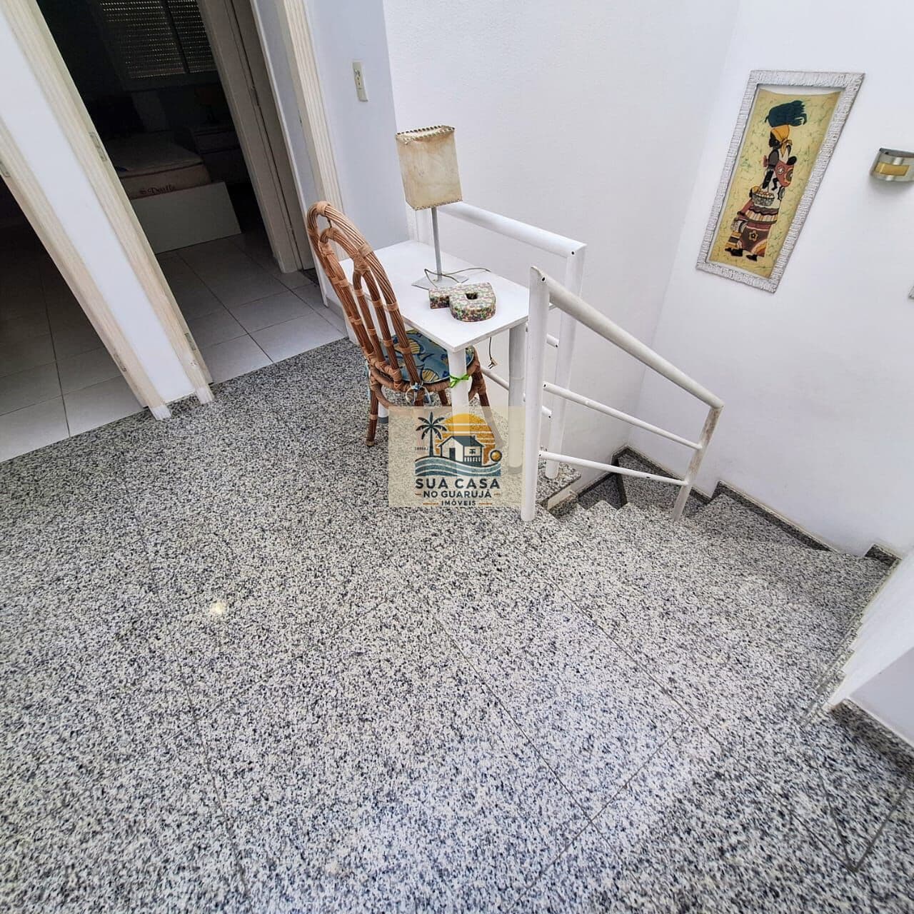 Casa em Condomínio Fechado na Praia da Enseada – 4 Suítes, Vista Mar e Churrasqueira Privativa Enseada Guaruja
