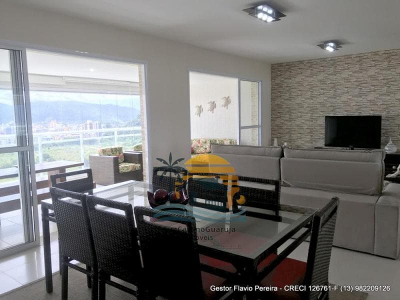 Apartamento à venda no bairro Parque Enseada em Guarujá/SP