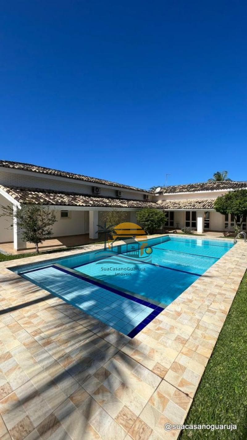 Casa à venda no bairro Jardim Acapulco em Guarujá/SP