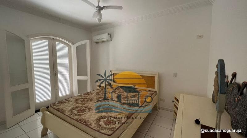 Casa à venda no bairro Jardim Acapulco em Guarujá/SP
