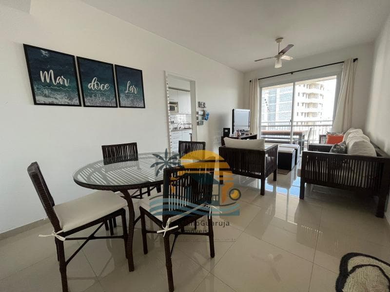 Apartamento à venda no bairro Vila Alzira em Guarujá/SP