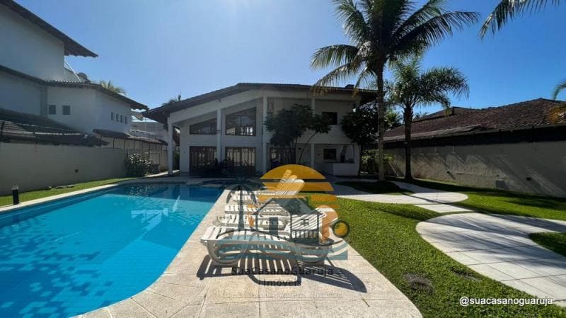 Casa à venda no bairro Jardim Acapulco em Guarujá/SP