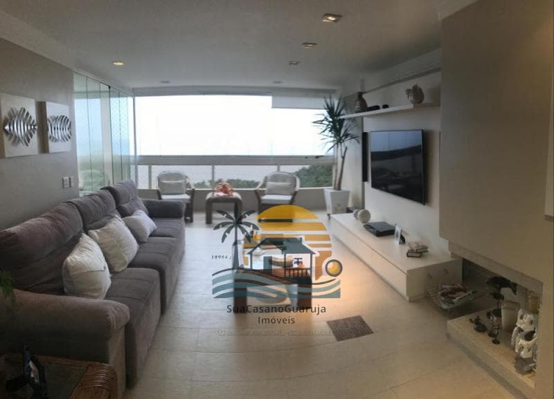 Apartamento à venda no bairro Morro Sorocotuba em Guarujá/SP