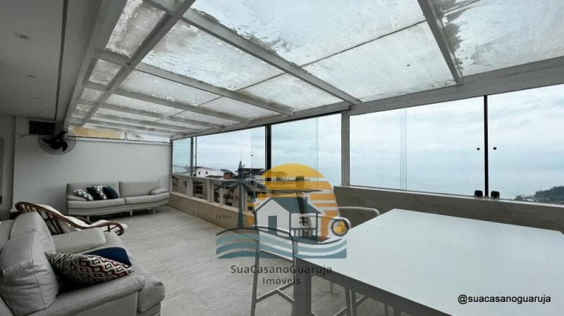 Apartamento à venda no bairro Morro Sorocotuba em Guarujá/SP
