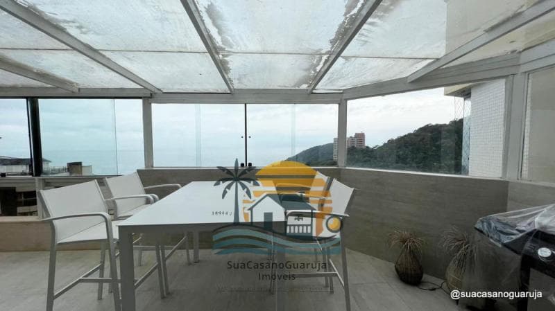 Apartamento à venda no bairro Morro Sorocotuba em Guarujá/SP