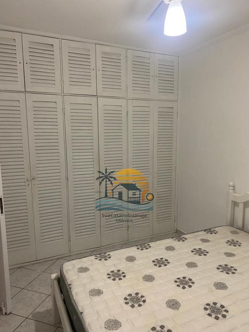 Apartamento à venda no bairro Vila Alzira em Guarujá/SP