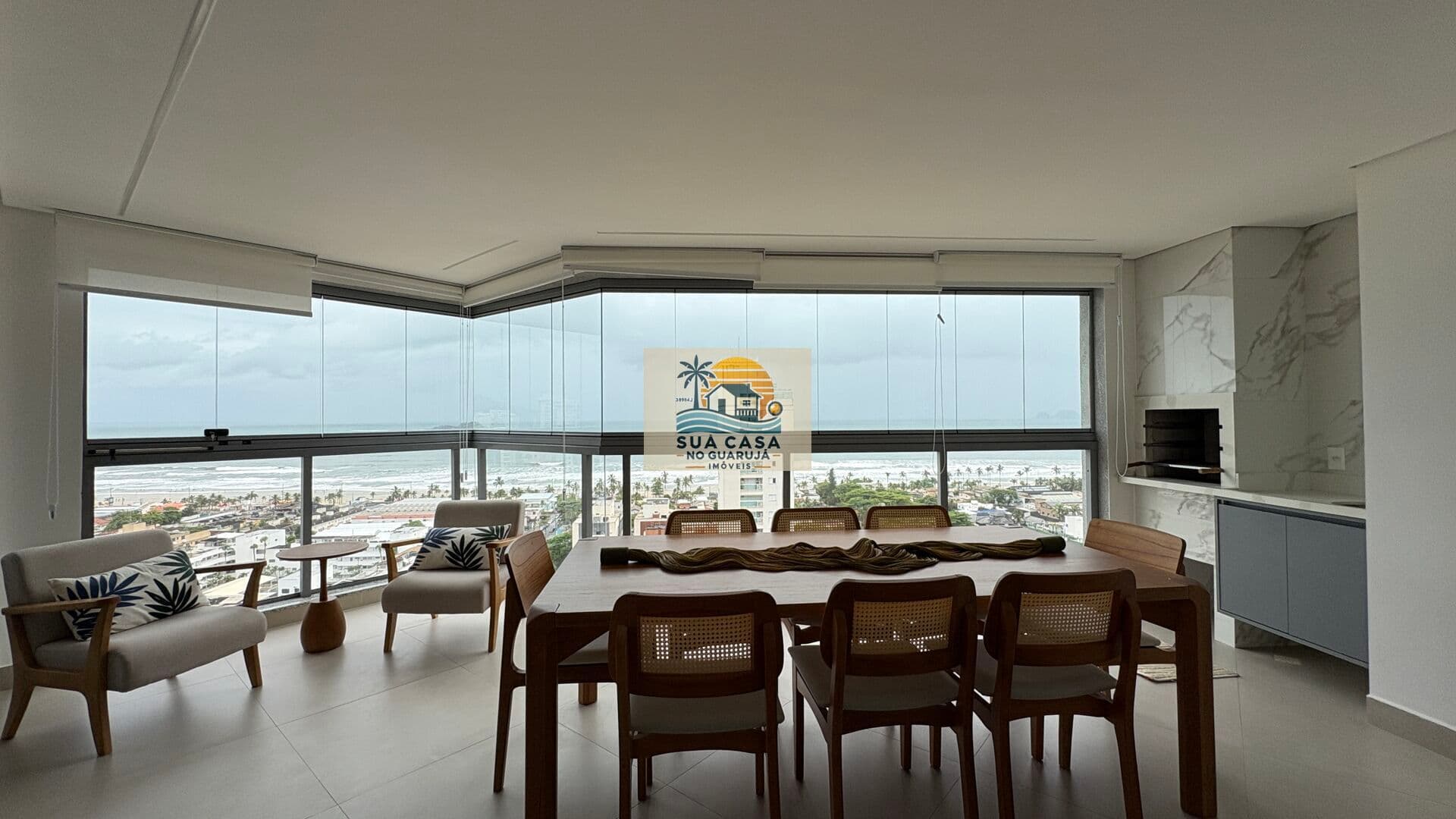 Apartamento Alto Padrão à Venda no Guarujá | Vista para o Mar, 3 Quartos e Condomínio Completo