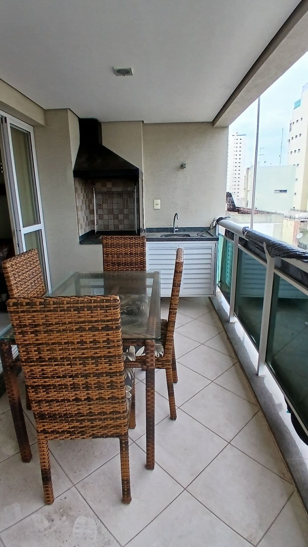 Apartamento venda 3 dormitorios 1 suite 1 vaga com lazer praia da enseada guaruja