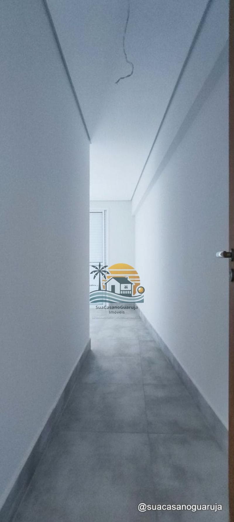 Apartamento à venda no bairro Praia Do Tombo em Guarujá/SP