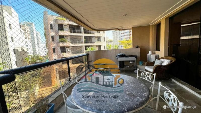 Apartamento à venda no bairro Enseada em Guarujá/SP