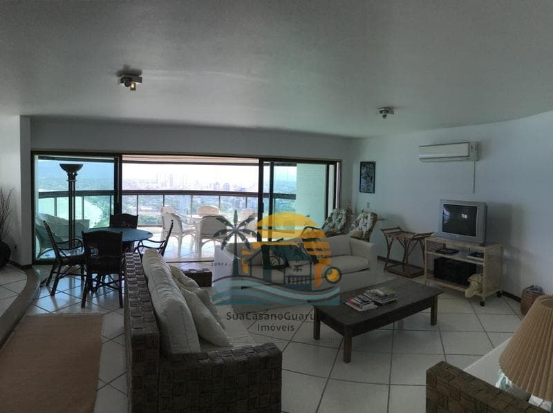 Apartamento à venda no bairro Parque Enseada em Guarujá/SP