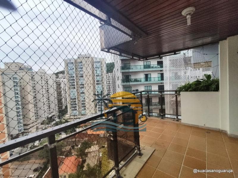 Apartamento à venda no bairro Pitangueiras em Guarujá/SP