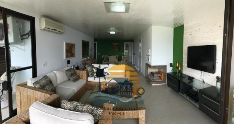 Apartamento à venda no bairro Morro Sorocotuba em Guarujá/SP