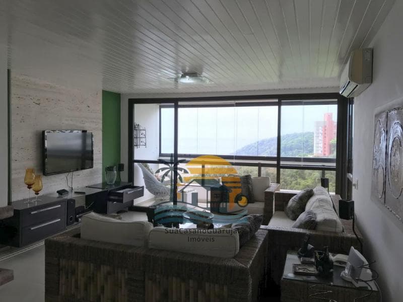 Apartamento à venda no bairro Morro Sorocotuba em Guarujá/SP