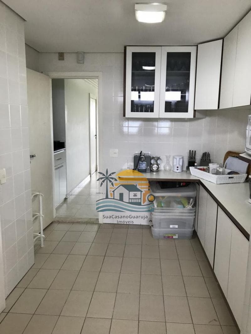 Apartamento à venda no bairro Morro Sorocotuba em Guarujá/SP