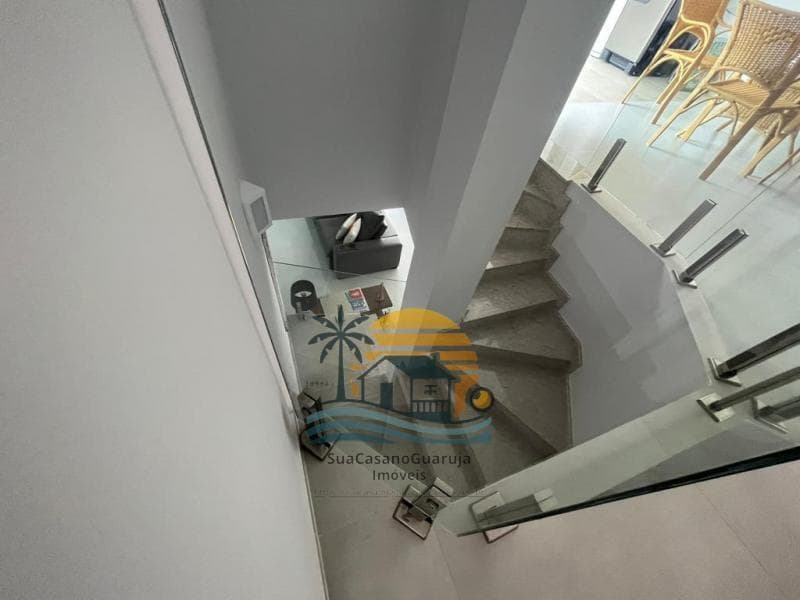 Apartamento para alugar no bairro Jardim Astúrias em Guarujá/SP