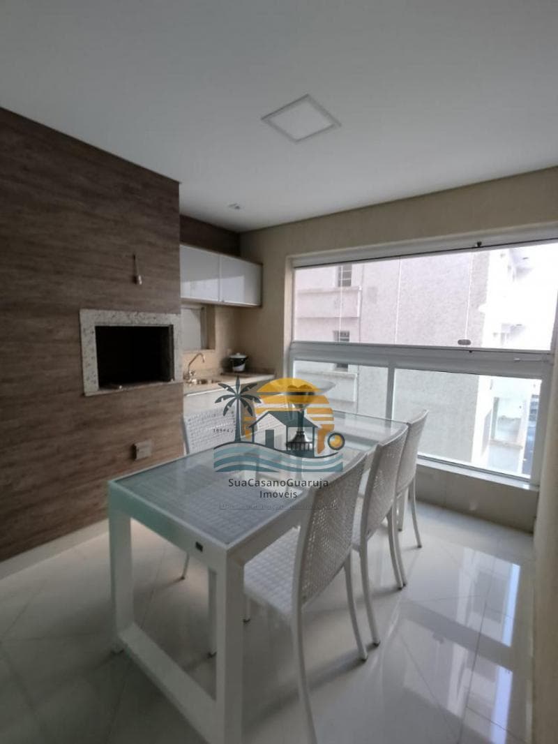 Apartamento à venda no bairro Pitangueiras em Guarujá/SP
