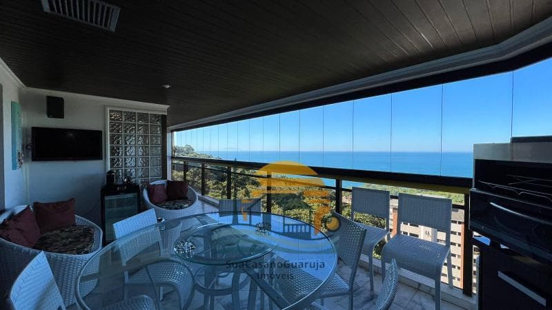 Apartamento à venda no bairro Morro Sorocotuba em Guarujá/SP