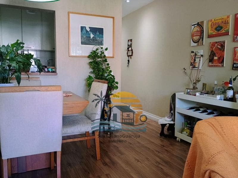 Apartamento à venda no bairro Jardim Las Palmas em Guarujá/SP