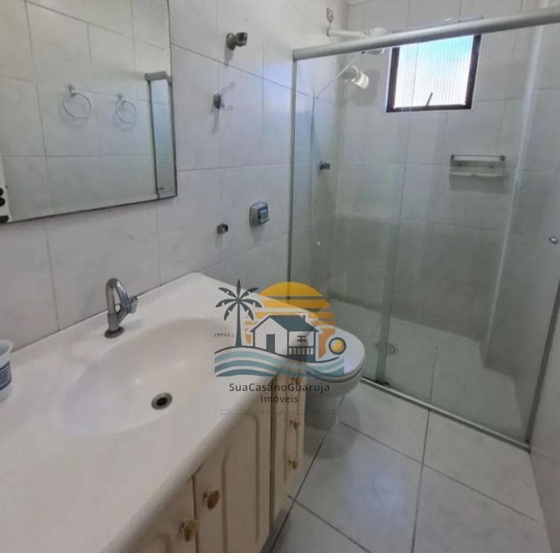 Apartamento à venda no bairro Jardim Las Palmas em Guarujá/SP