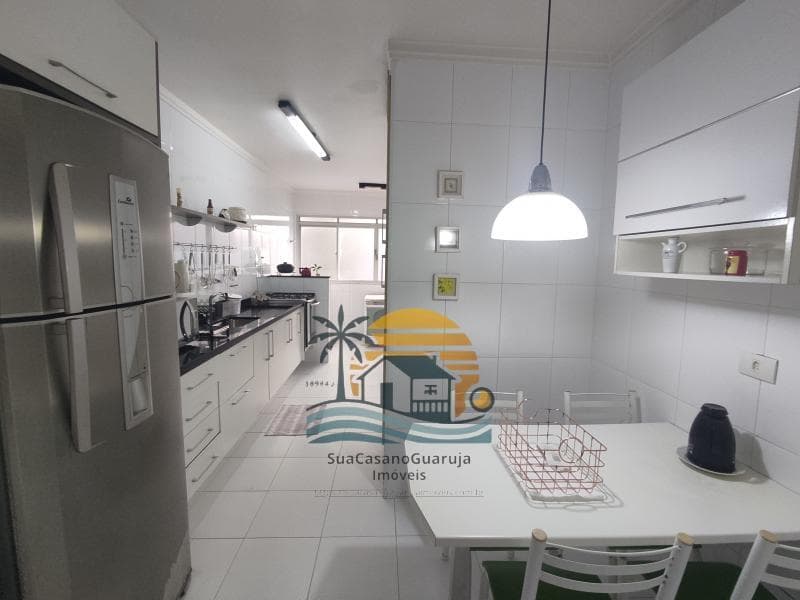 Apartamento à venda no bairro Barra Funda em Guarujá/SP