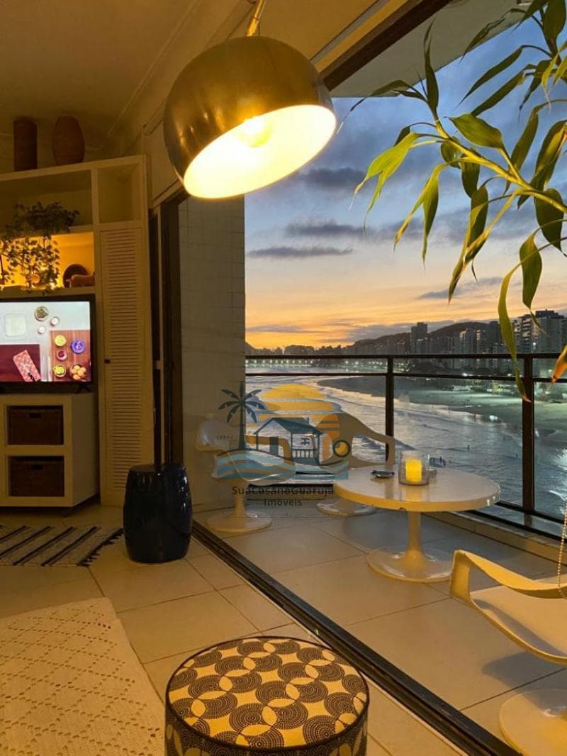 Apartamento à venda no bairro Pitangueiras em Guarujá/SP