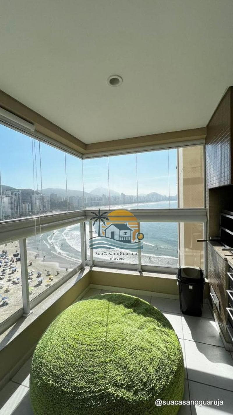 Apartamento à venda no bairro Vila Luis Antônio em Guarujá/SP