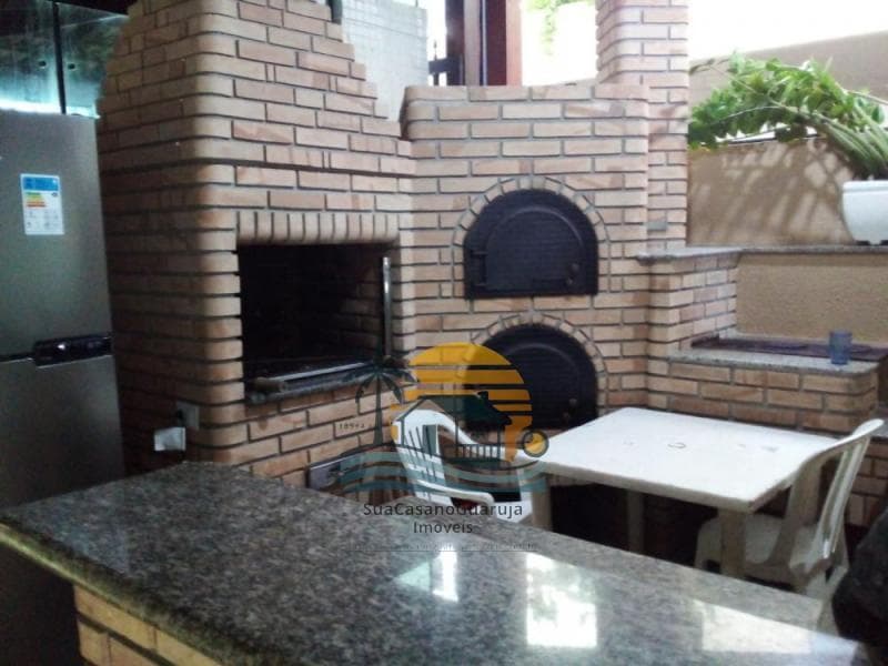 Apartamento à venda no bairro Pitangueiras em Guarujá/SP