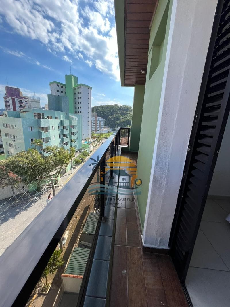 Apartamento à venda no bairro Jardim Las Palmas em Guarujá/SP