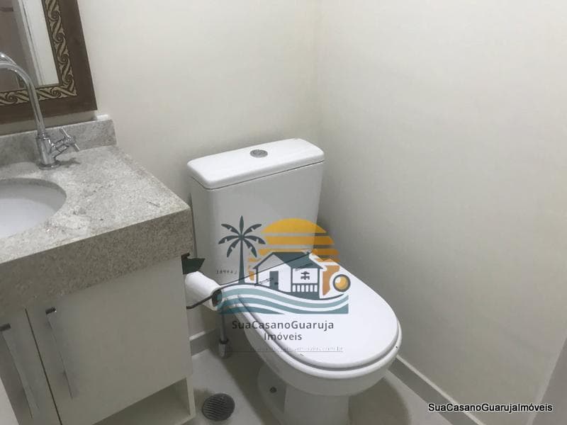 Apartamento à venda no bairro Parque Enseada em Guarujá/SP