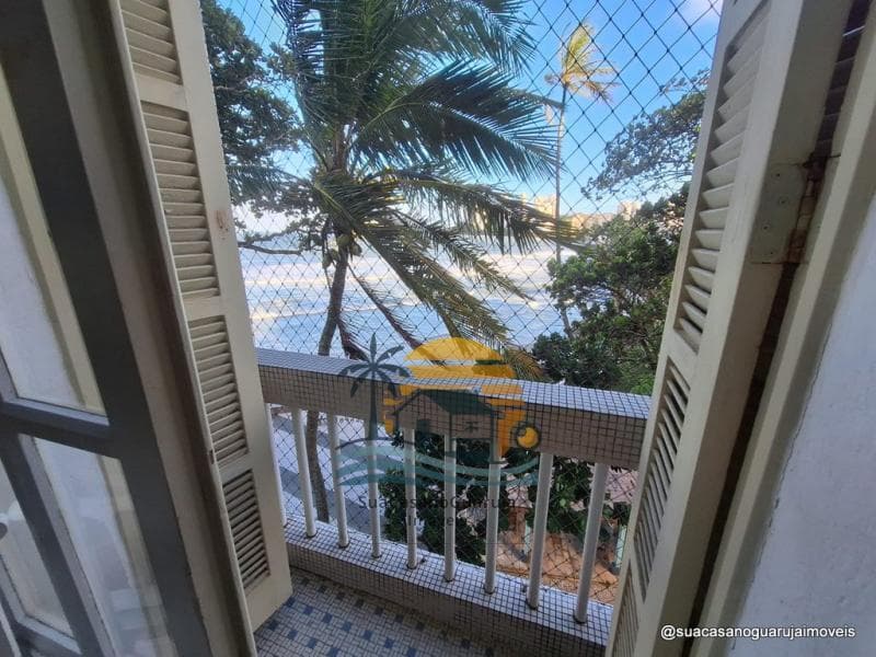 Apartamento à venda no bairro Vila Alzira em Guarujá/SP