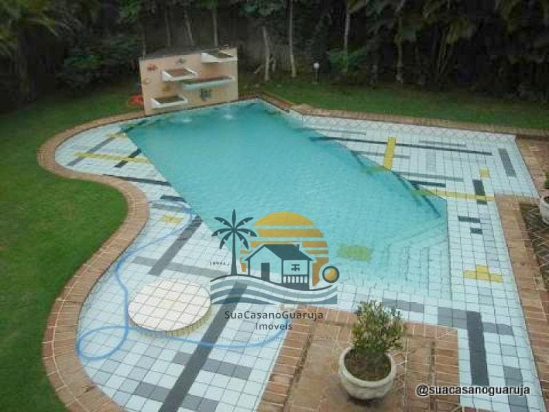 Casa à venda no bairro Jardim Acapulco em Guarujá/SP