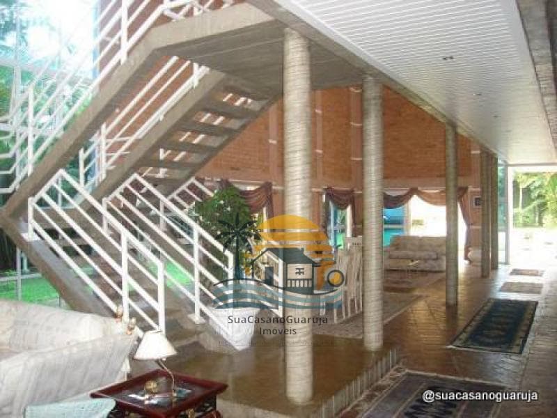 Casa à venda no bairro Jardim Acapulco em Guarujá/SP