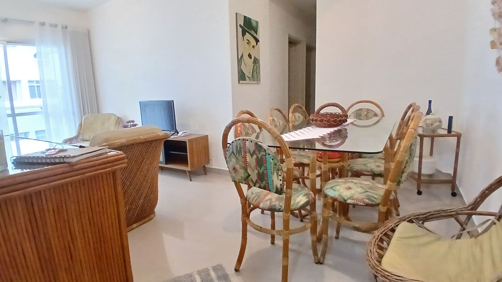 Apartamento venda 2 dormitorios 70 m2 1 vaga 2 banheiros bairro Balnerario Cidade Atlantica guaruja