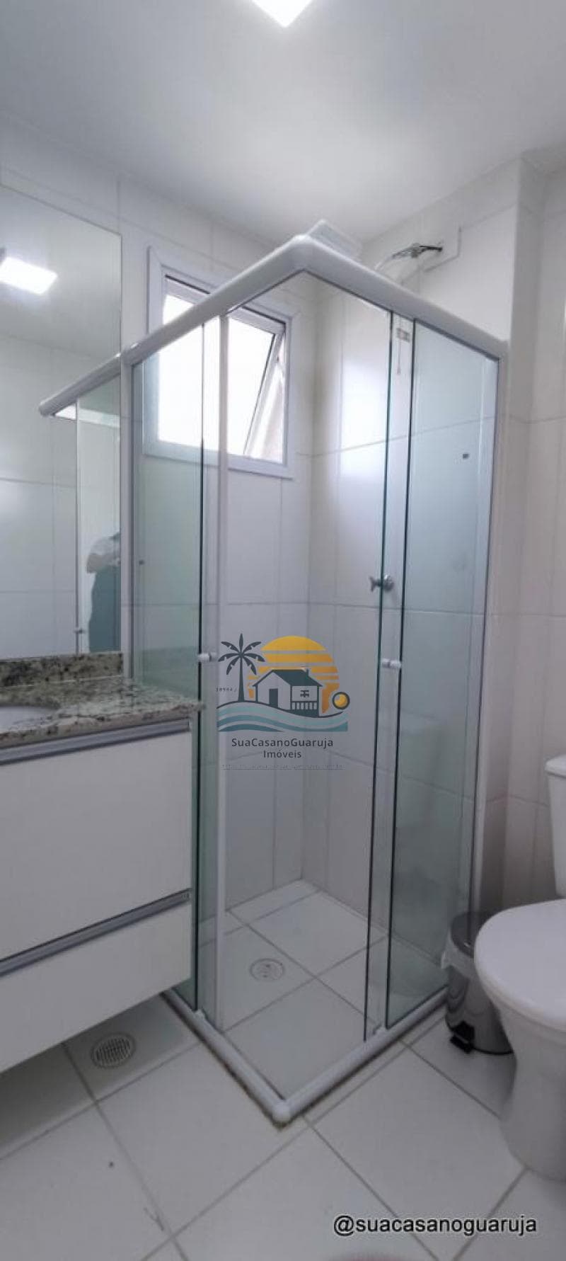 Apartamento à venda no bairro Loteamento João Batista Julião em Guarujá/SP