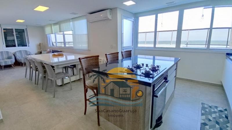 Apartamento à venda no bairro Parque Enseada em Guarujá/SP