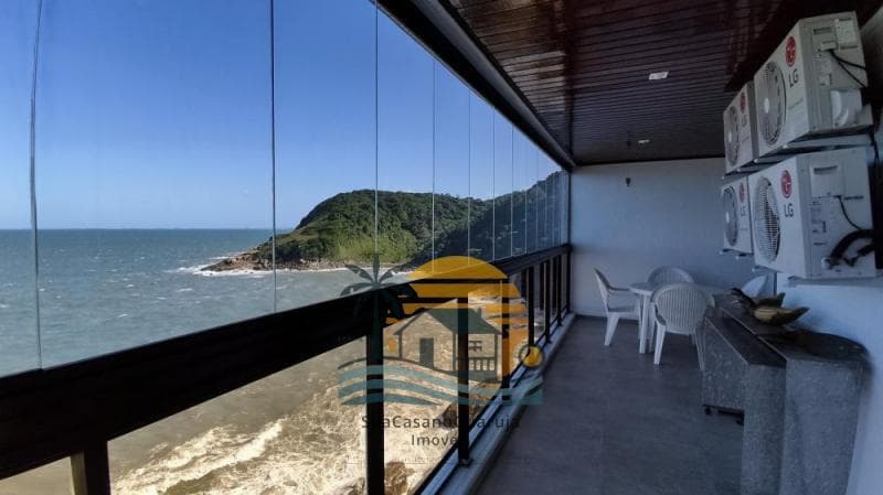 Apartamento à venda no bairro Parque Enseada em Guarujá/SP
