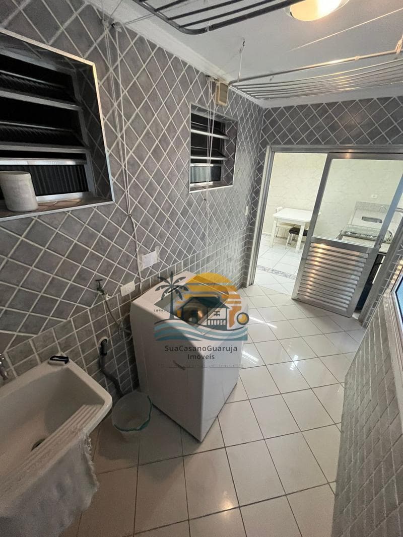 Apartamento à venda no bairro Vila Luis Antônio em Guarujá/SP