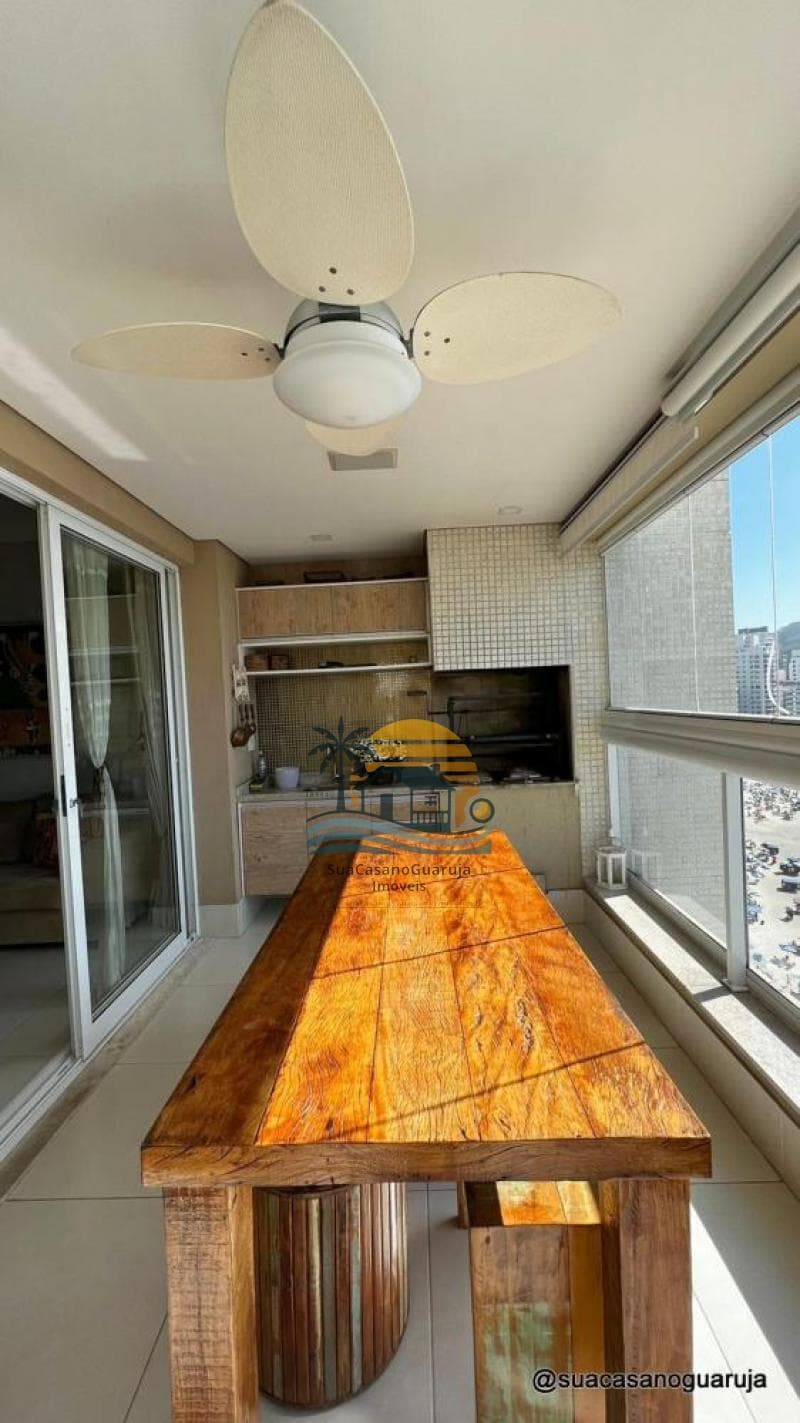 Apartamento à venda no bairro Vila Luis Antônio em Guarujá/SP