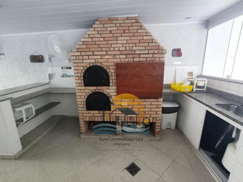 Apartamento à venda no bairro Vila Alzira em Guarujá/SP