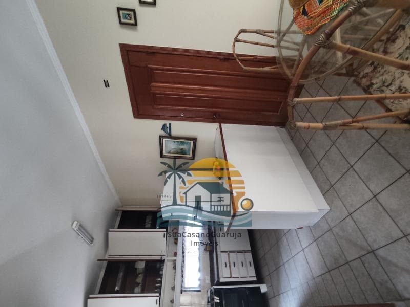 Apartamento à venda no bairro Jardim Las Palmas em Guarujá/SP